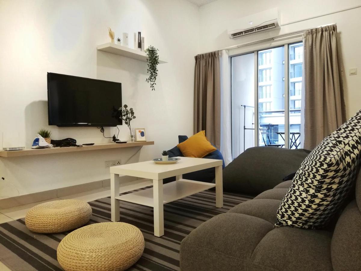Subang City Residence, 8-9 Pax With Balcony, Walking Distance To Summit, 5Min To Sunway Subang Jaya Esterno foto