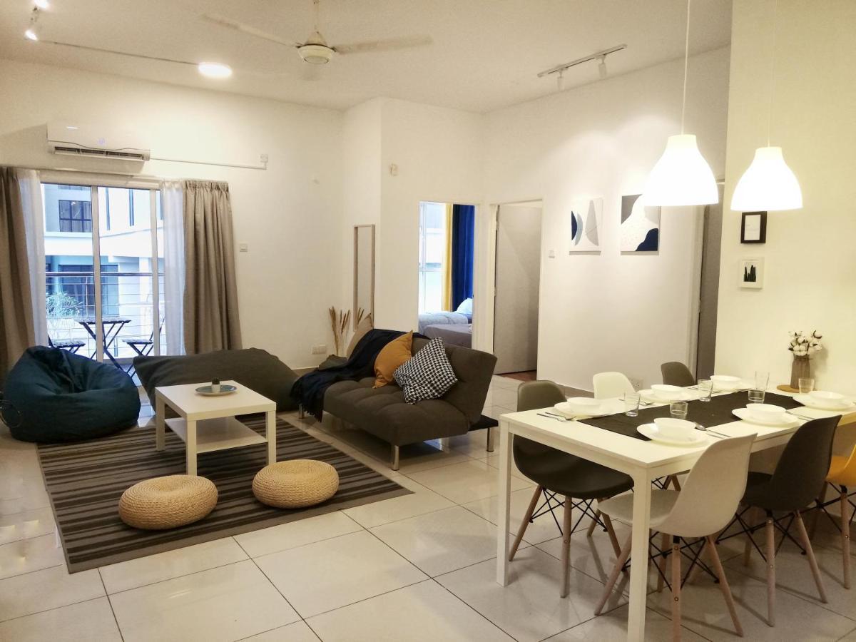 Subang City Residence, 8-9 Pax With Balcony, Walking Distance To Summit, 5Min To Sunway Subang Jaya Esterno foto