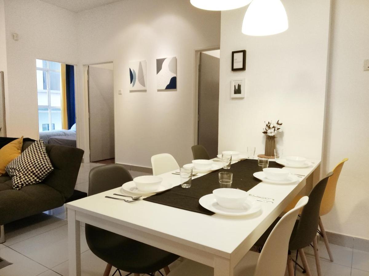 Subang City Residence, 8-9 Pax With Balcony, Walking Distance To Summit, 5Min To Sunway Subang Jaya Esterno foto
