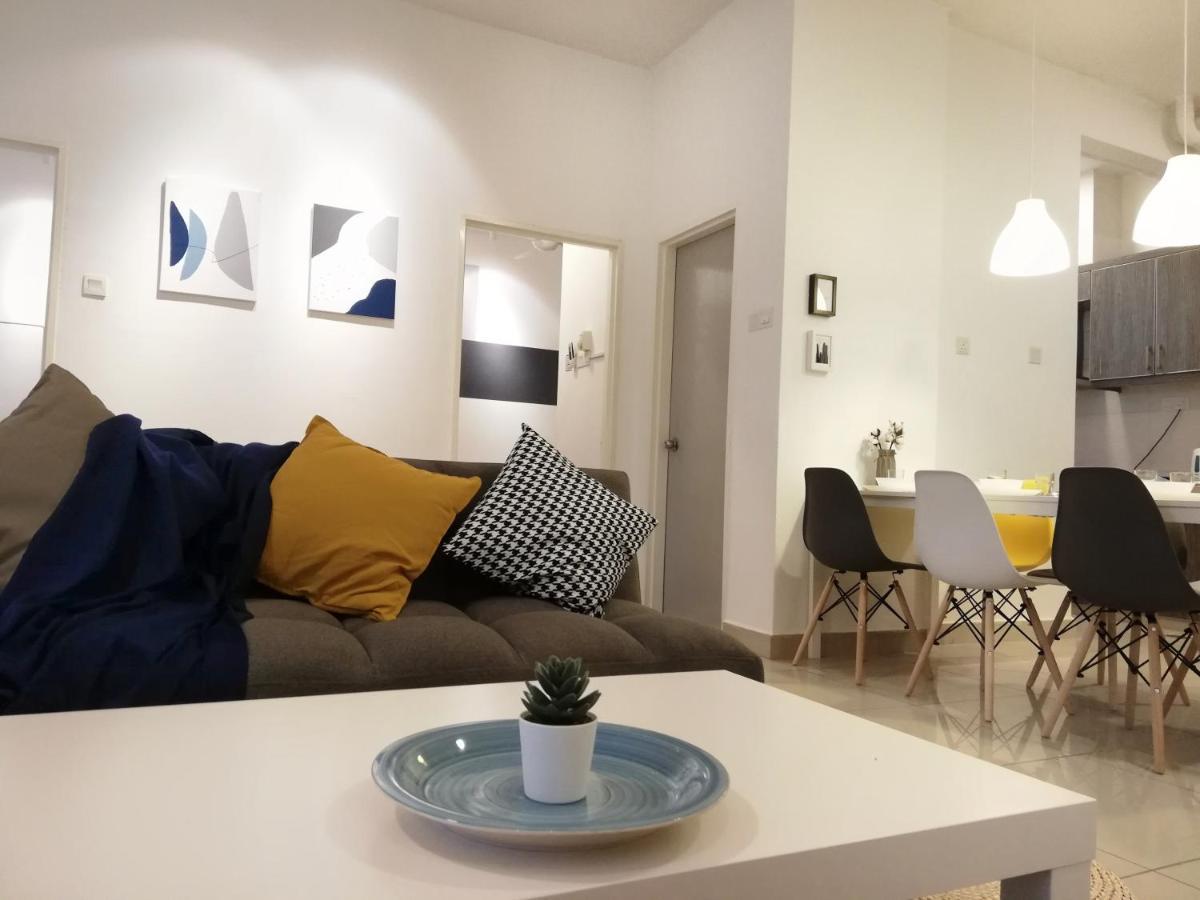 Subang City Residence, 8-9 Pax With Balcony, Walking Distance To Summit, 5Min To Sunway Subang Jaya Esterno foto