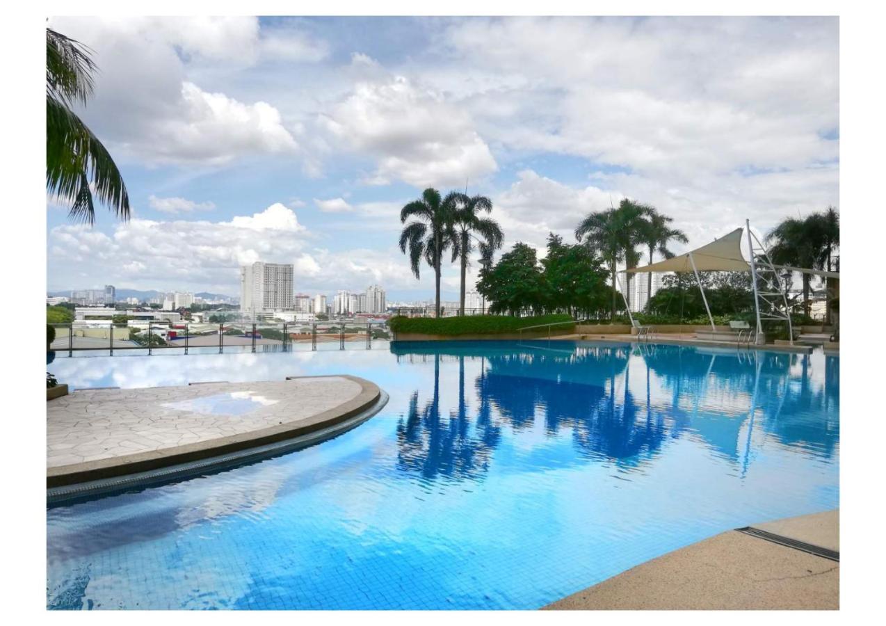 Subang City Residence, 8-9 Pax With Balcony, Walking Distance To Summit, 5Min To Sunway Subang Jaya Esterno foto